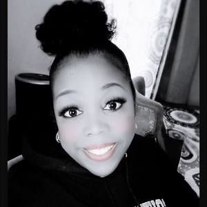 Meet your Posher, Traci